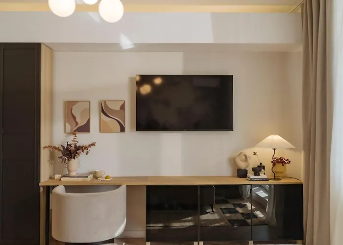 Апартаменти Closer To The Sun - Warm *