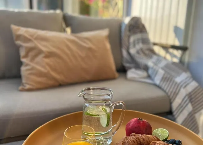 Closer To The Sun - Warm Apartmán Bukurešť