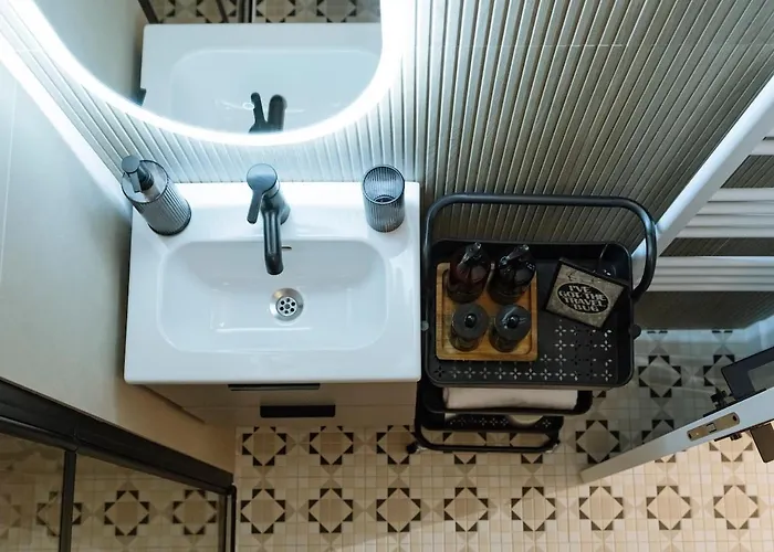 Closer To The Sun - Warm Apartmán Bukurešť