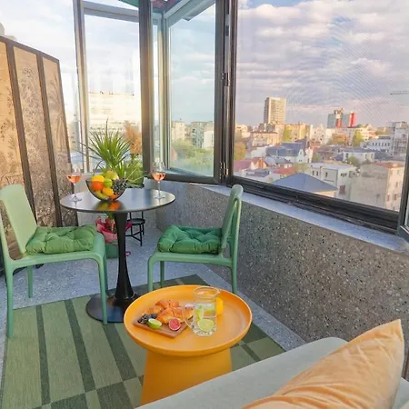 Closer To The Sun - Warm Apartment